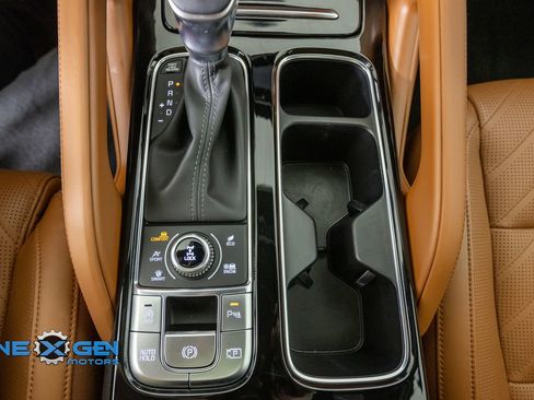 Used 2025 Kia Telluride SX Prestige X-Pro AWD/4WD image 23