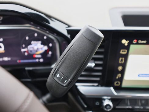 New 2026 GMC Sierra 2500 SLT w/ SLT Premium Package image 24