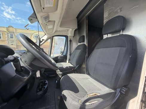 Used 2019 RAM ProMaster 2500 FWD image 13
