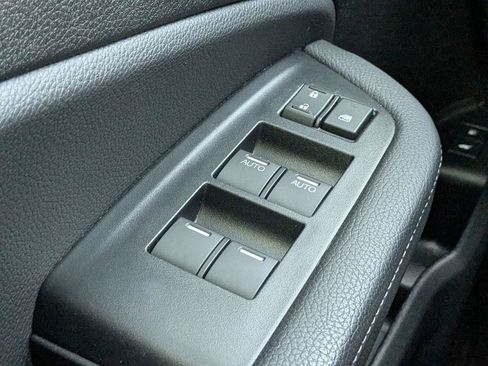 Used 2023 Honda Passport EX-L image 25