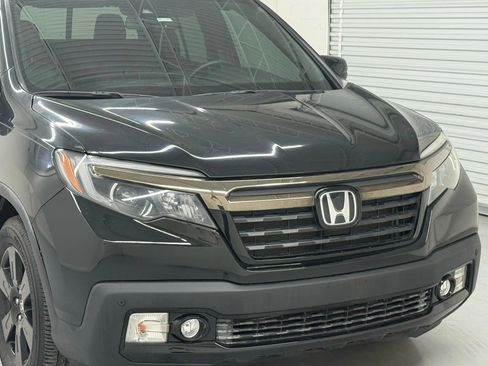 Used 2017 Honda Ridgeline Black Edition image 11