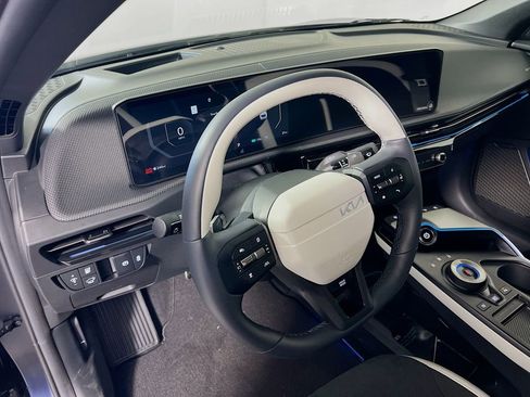 New 2025 Kia EV6 GT-Line image 9