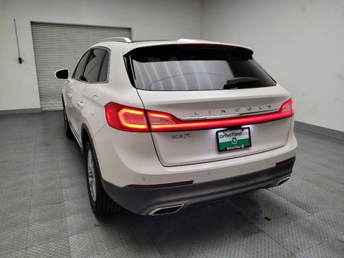 Used 2016 Lincoln MKX Select w/ Select Plus Package image 6