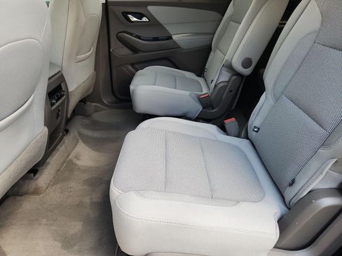 Certified 2019 Chevrolet Traverse LT FWD image 12