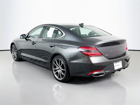 Used 2025 Genesis G70 2.5T image 5