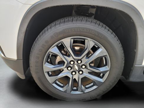 Used 2020 Chevrolet Traverse RS image 20