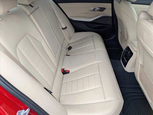 Used 2021 BMW 330i xDrive Sedan w/ Premium Package image 21