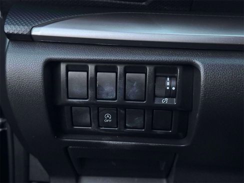 Used 2020 Subaru Forester Premium image 19