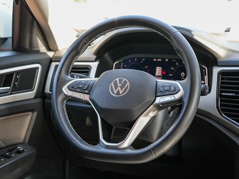 Used 2023 Volkswagen Atlas SE AWD/4WD image 15