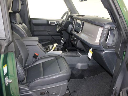 New 2025 Ford Bronco Outer Banks image 26