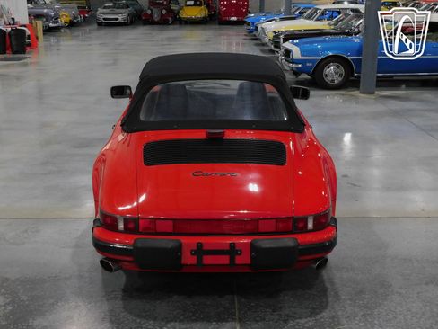 Used 1987 Porsche 911 Carrera RWD image 40