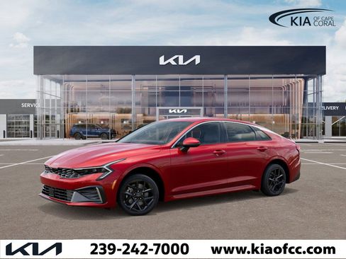 New 2025 Kia K5 LXS image 3