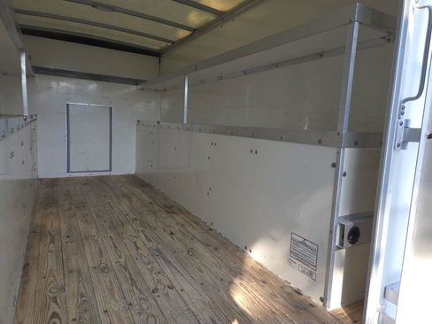 Used 2019 Chevrolet Express 3500 image 12