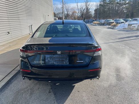 Used 2023 Honda Accord Sport image 35
