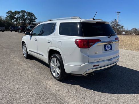 Used 2019 GMC Acadia Denali w/ Technology Package image 3