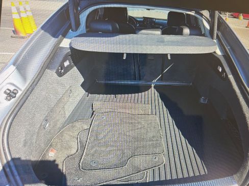 Used 2018 Audi A7 3.0T Premium Plus w/ 20" Wheel & Tire Package image 8