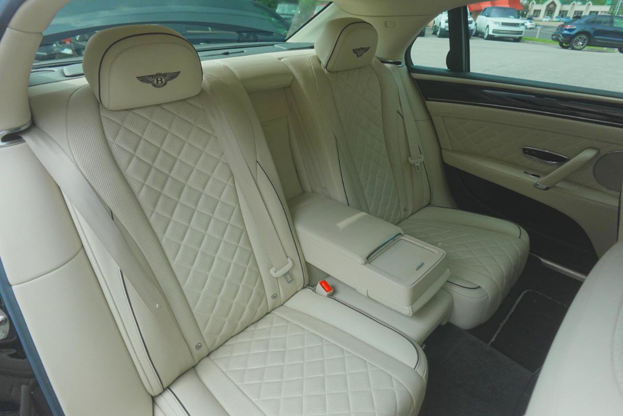 Used 2018 Bentley Flying Spur W12 AWD/4WD image 14