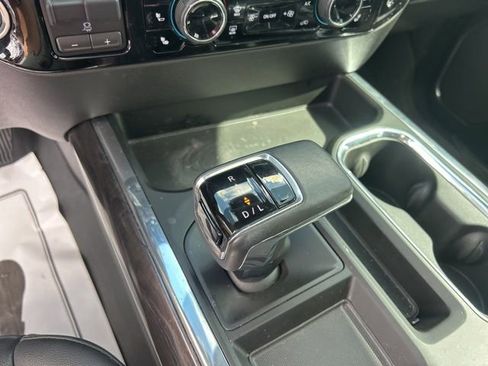 Used 2023 Chevrolet Silverado 1500 LTZ w/ LTZ Premium Package image 27