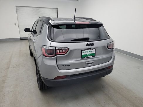 Used 2021 Jeep Compass Latitude w/ Sun and Sound Group AWD/4WD image 6