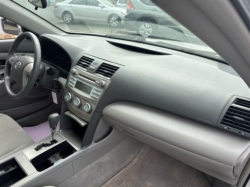 Used 2007 Toyota Camry LE FWD image 22