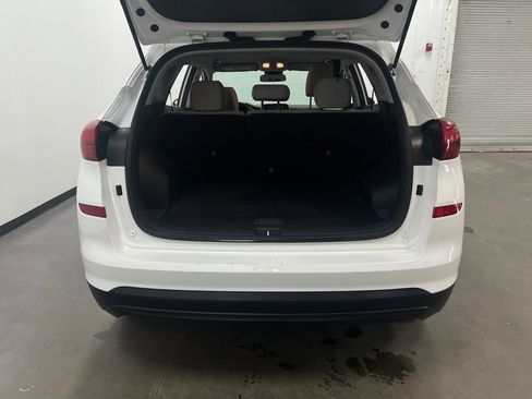 Used 2019 Hyundai Tucson SE FWD image 24