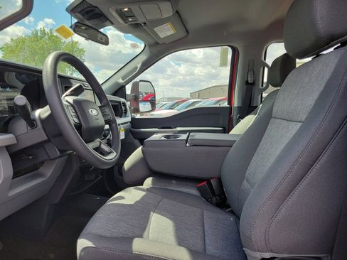 New 2026 Ford F250 XL w/ STX Appearance Package AWD/4WD image 18