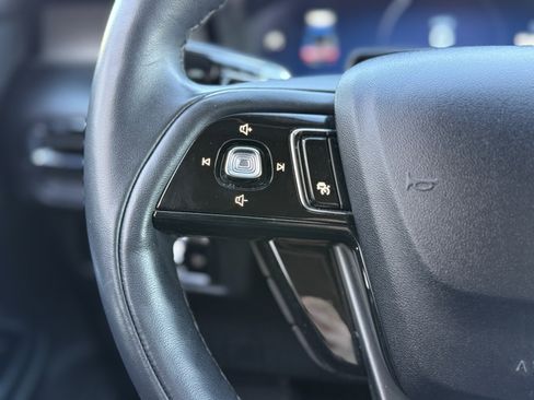 Used 2023 Lincoln Corsair Reserve w/ Equipment Group 202A image 20