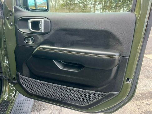 Used 2024 Jeep Wrangler Unlimited Sahara w/ Dual Top Group image 55