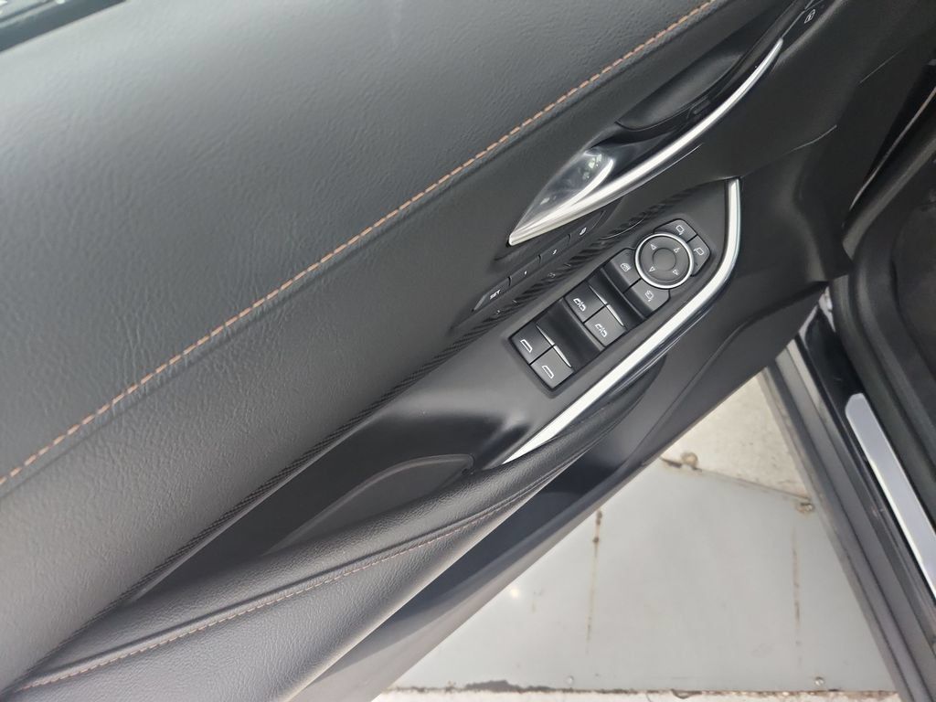 Used 2020 Cadillac XT4 Sport w/ Trailering Package AWD/4WD image 23