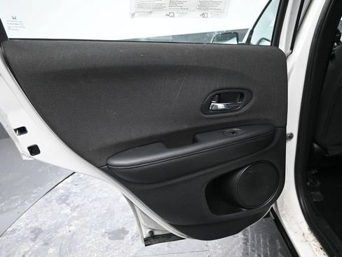 Used 2020 Honda HR-V Sport image 23