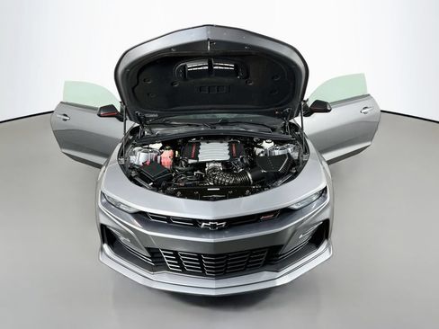 Used 2021 Chevrolet Camaro SS w/ Redline Edition RWD image 38