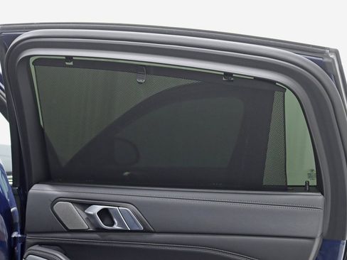 Used 2022 BMW X6 xDrive40i w/ M Sport Package image 39