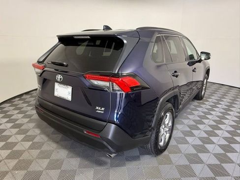 Used 2022 Toyota RAV4 XLE image 6