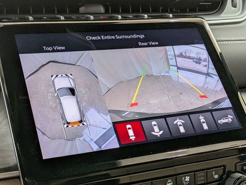 Used 2024 Jeep Grand Cherokee Limited w/ Luxury Tech Group II image 24