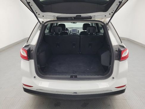 Used 2020 Chevrolet Equinox LT image 29