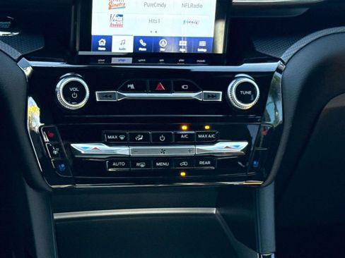 Used 2023 Ford Explorer ST w/ Equipment Group 401A image 19