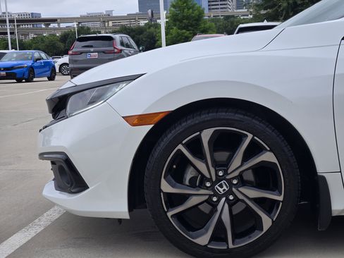 Used 2020 Honda Civic Sport image 10