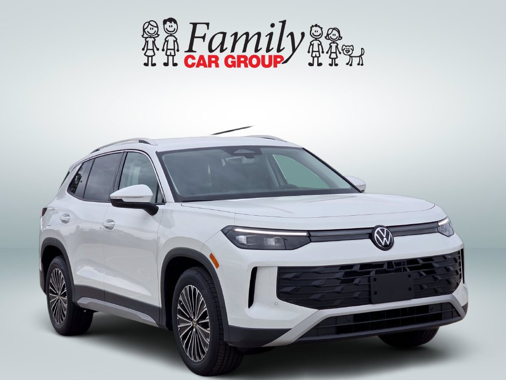New 2026 Volkswagen Tiguan S FWD image 2