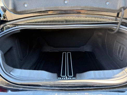 Used 2020 Chevrolet Camaro LS RWD image 15
