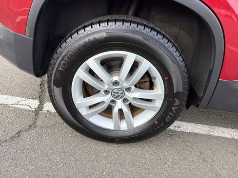 Used 2016 Volkswagen Tiguan S AWD/4WD image 10