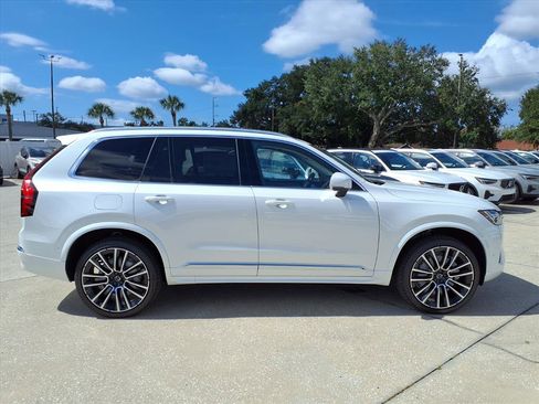 New 2026 Volvo XC90 B6 Ultra image 5