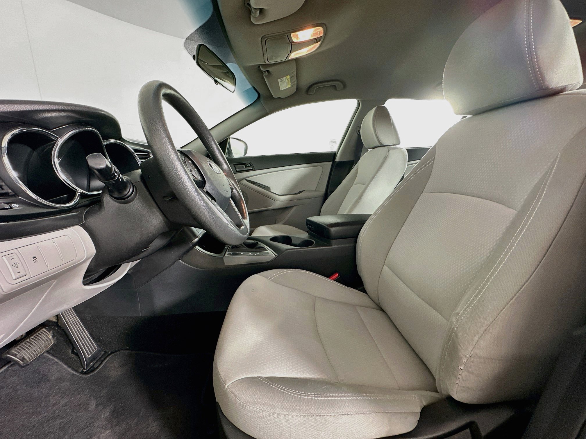Used 2013 Kia Optima LX FWD image 13