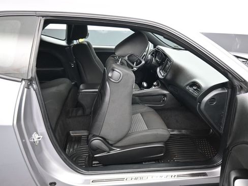 Used 2018 Dodge Challenger SXT w/ Super Sport Group (SS/T) image 35