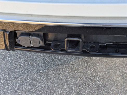 Used 2024 Jeep Wagoneer L Series II w/ Flexible Seating Group image 33