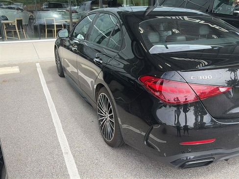 Used 2023 Mercedes-Benz C 300 Sedan image 7