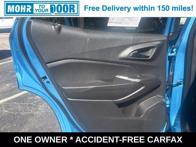 Used 2025 Chevrolet Trax RS w/ Driver Confidence Package FWD image 12