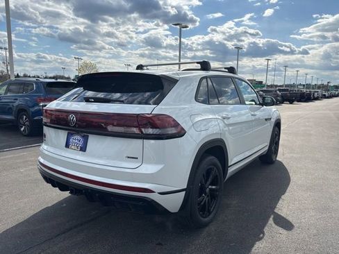 New 2026 Volkswagen Atlas Cross Sport SEL R-Line AWD/4WD image 6