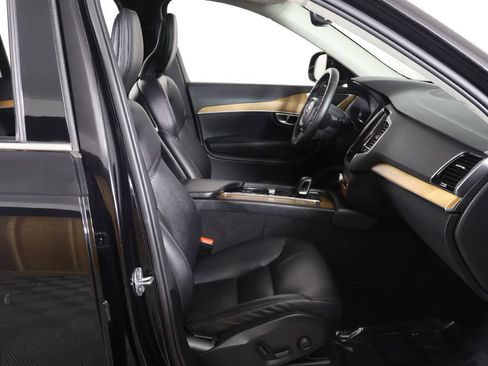Used 2024 Volvo XC90 B6 Plus w/ Protection Package Premier AWD/4WD image 30