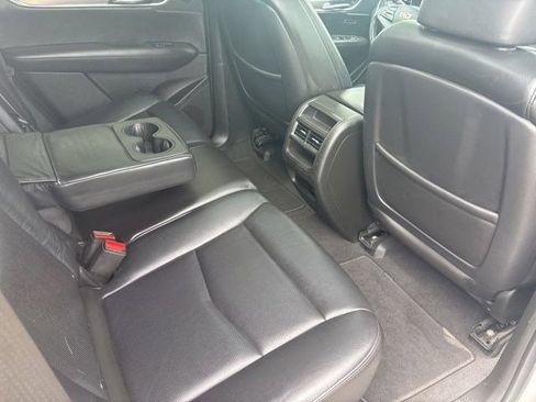 Used 2017 Cadillac XT5 Luxury AWD/4WD image 37