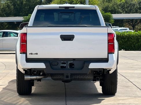 New 2026 Toyota Tacoma TRD Off-Road AWD/4WD image 5